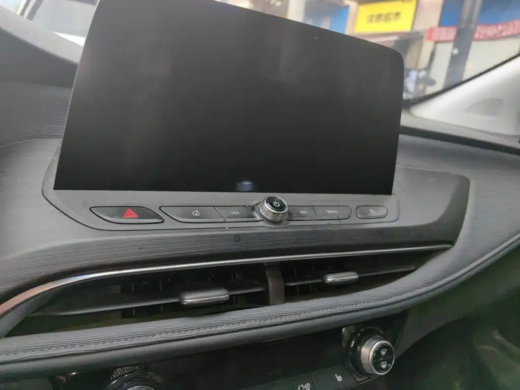 Buick Velite 6 — миниатюра 9