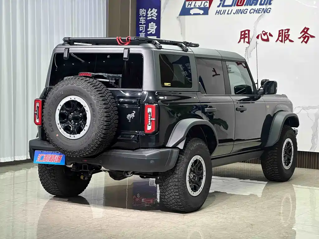 Ford Bronco — миниатюра 6