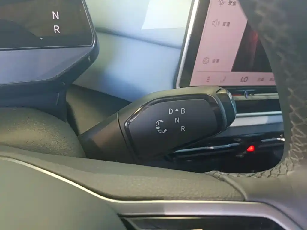 Volkswagen ID.4 X — миниатюра 14