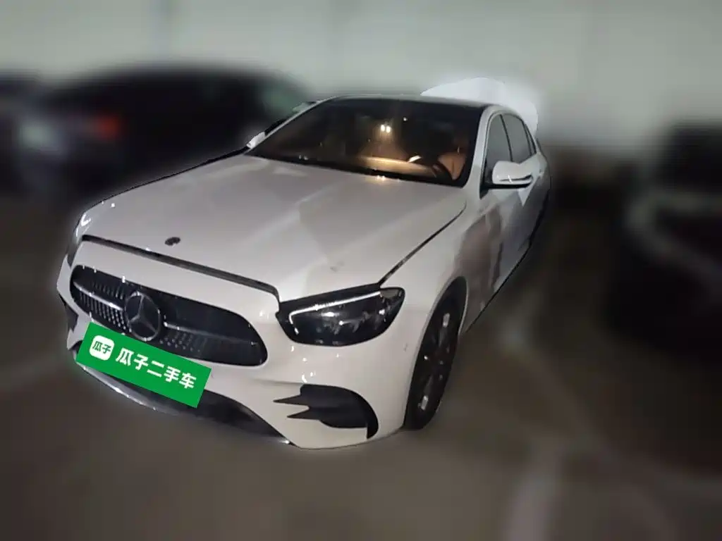 Mercedes-Benz E-Class — миниатюра 3