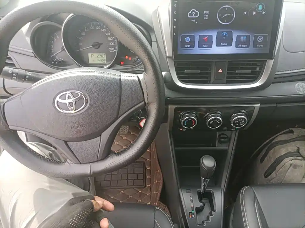 Toyota Vios FS — миниатюра 10