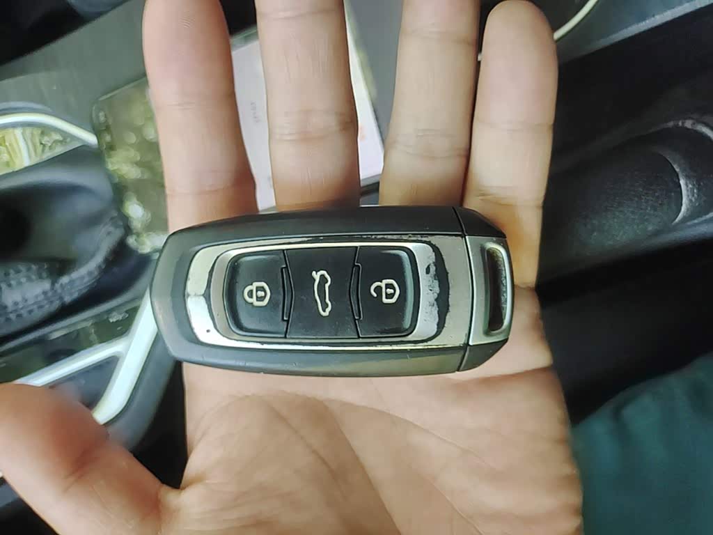 Geely Vision 1.5 л 2021 г. Белый, пробег 37100 км