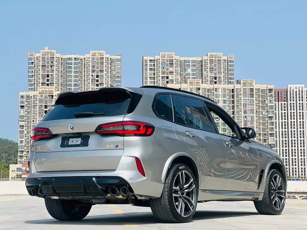 BMW X5 M