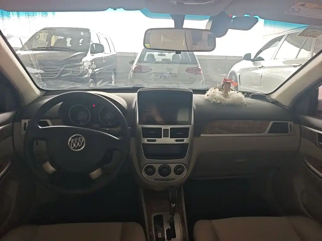 Buick Excelle — миниатюра 11