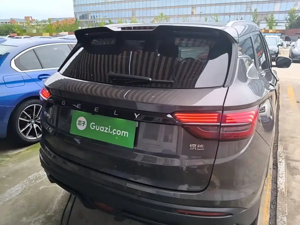 Geely Binyue — миниатюра 6