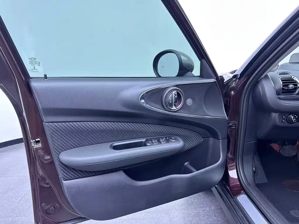 MINI Mini Clubman — миниатюра 24