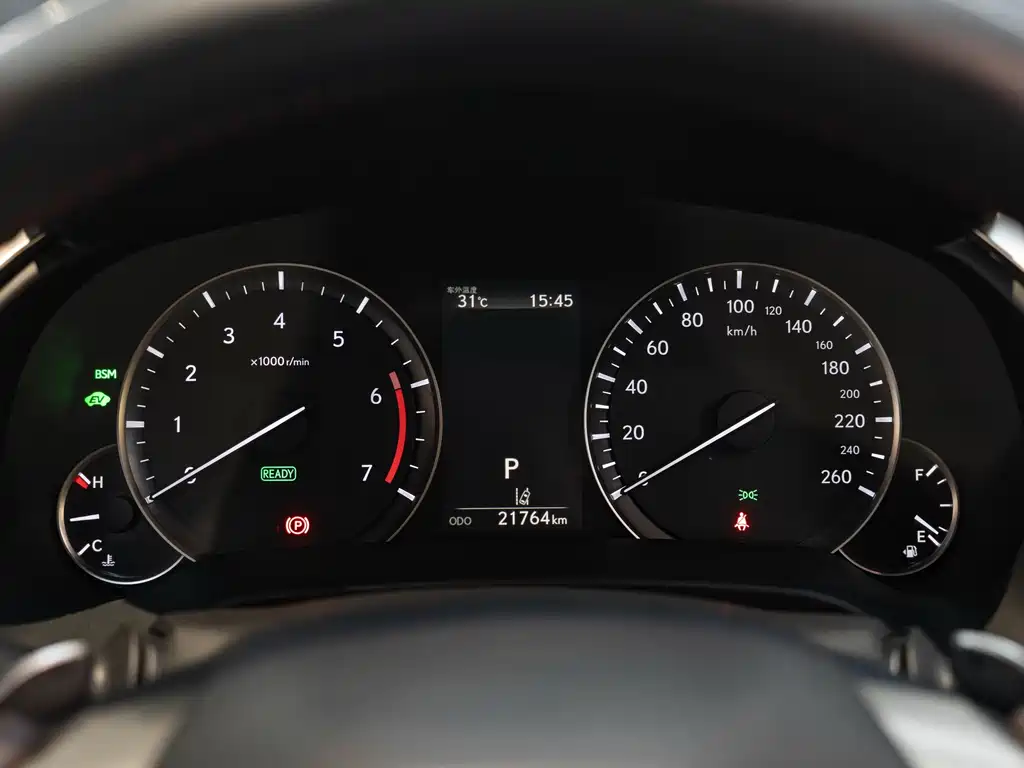 Lexus RX — миниатюра 23