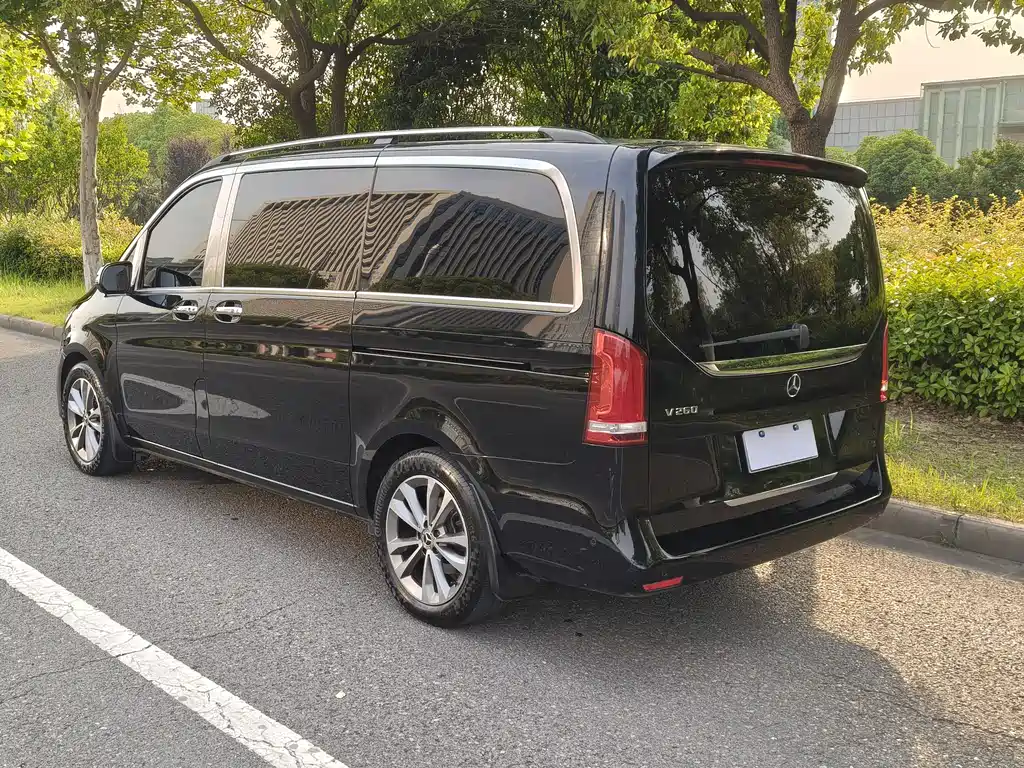 Mercedes-Benz V-Class V 2022 V 260