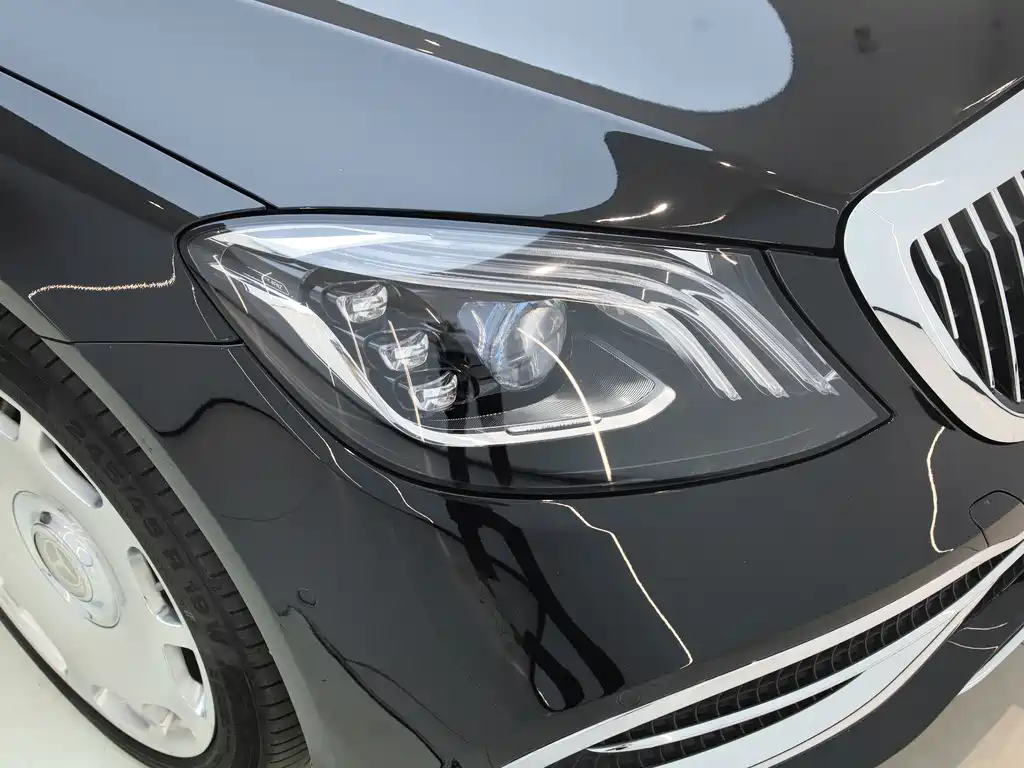 Mercedes-Benz S-Class — миниатюра 7