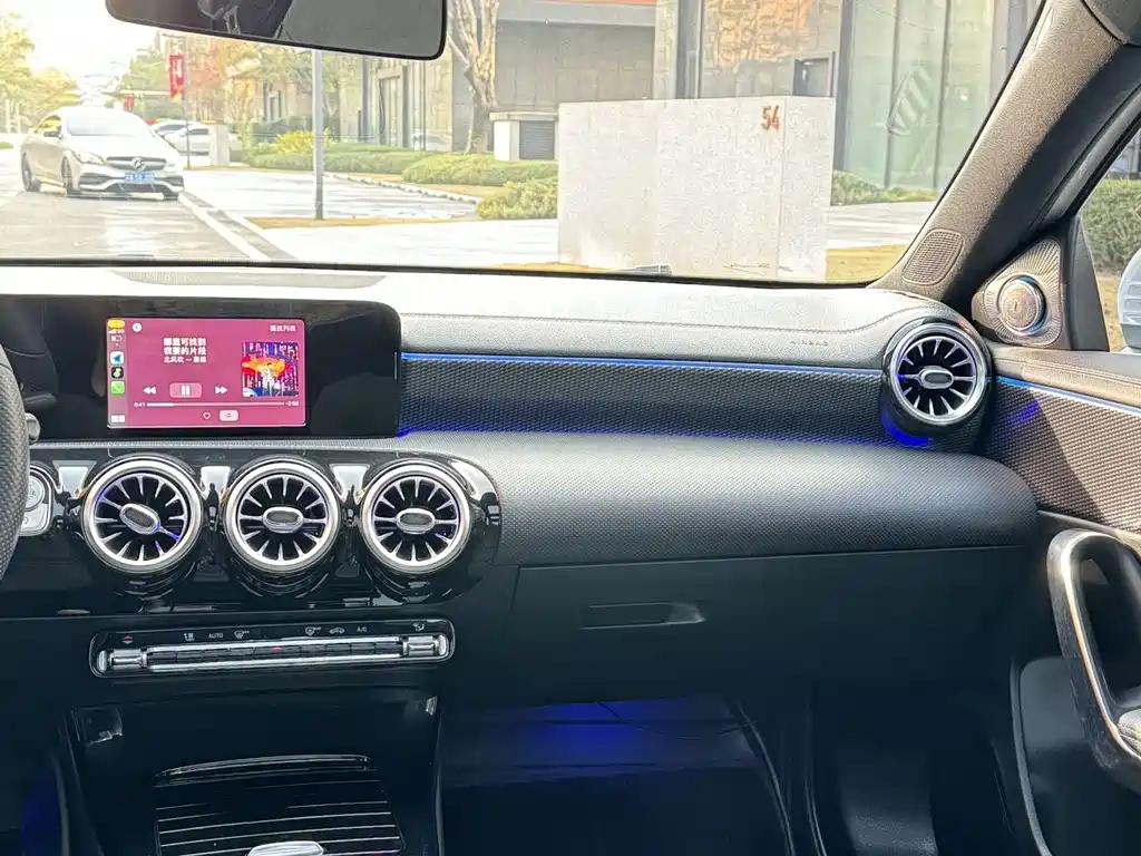 MERCEDES-BENZ A CLASS