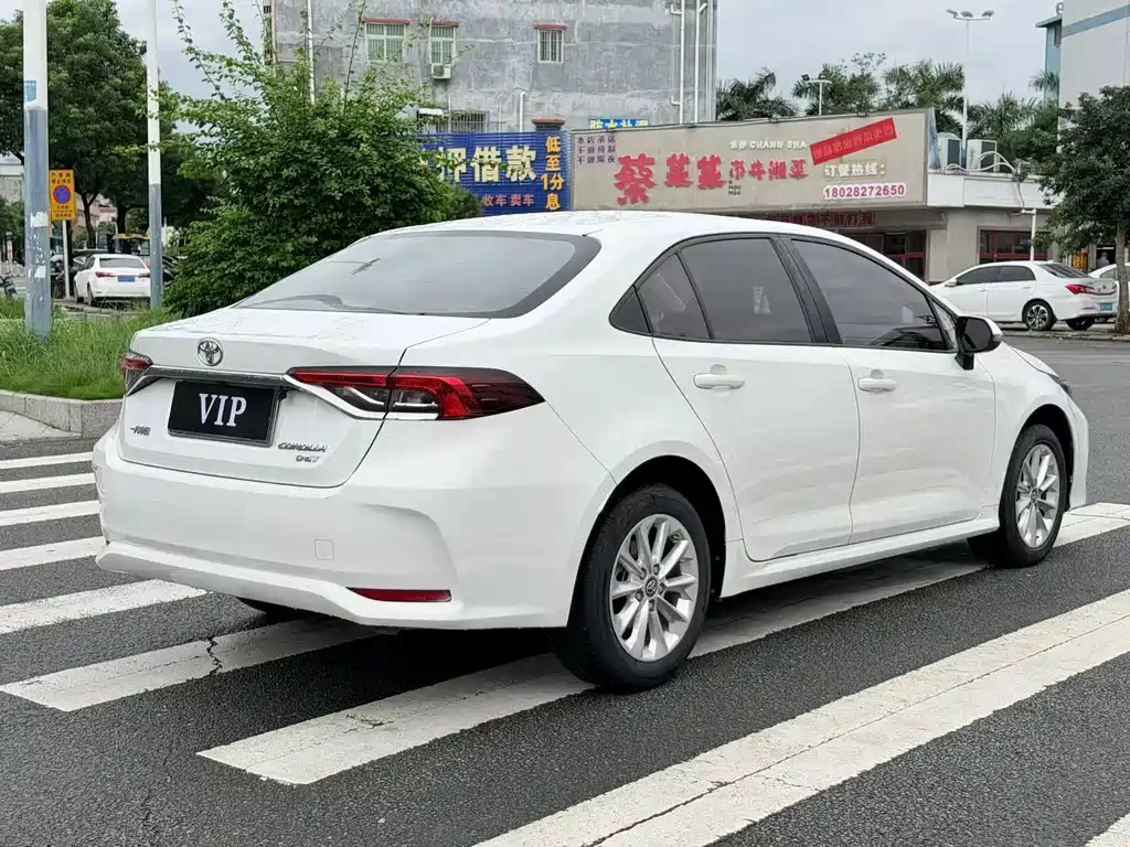 Toyota Corolla — миниатюра 20