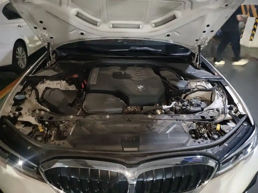 BMW 3 Series — миниатюра 11