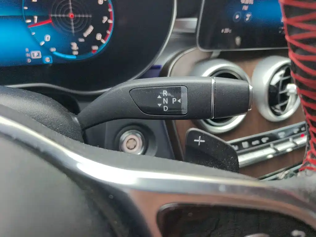 Mercedes-Benz GLC — миниатюра 7