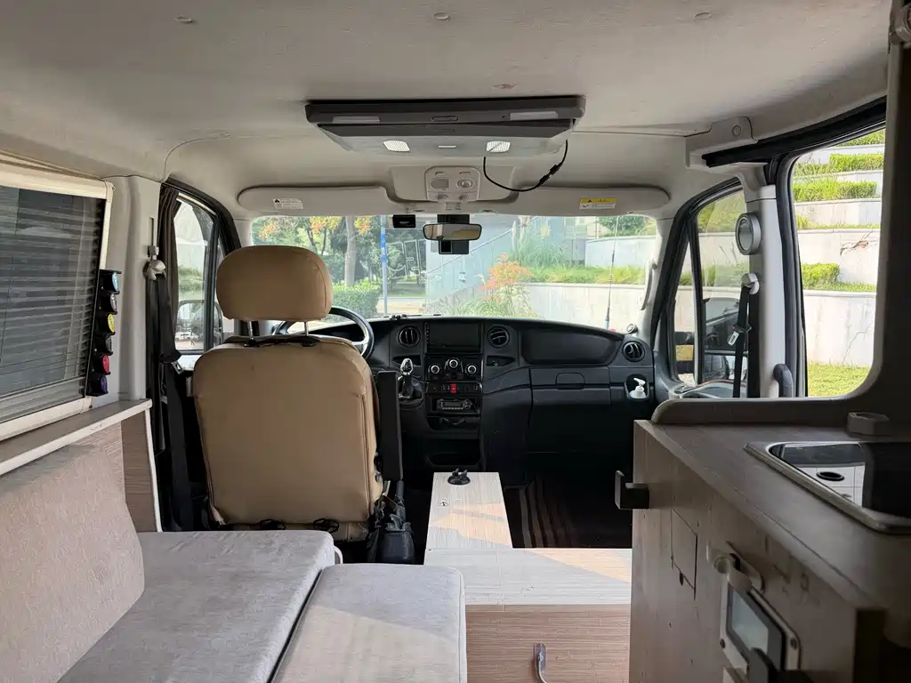 IVECO Ousheng — миниатюра 16