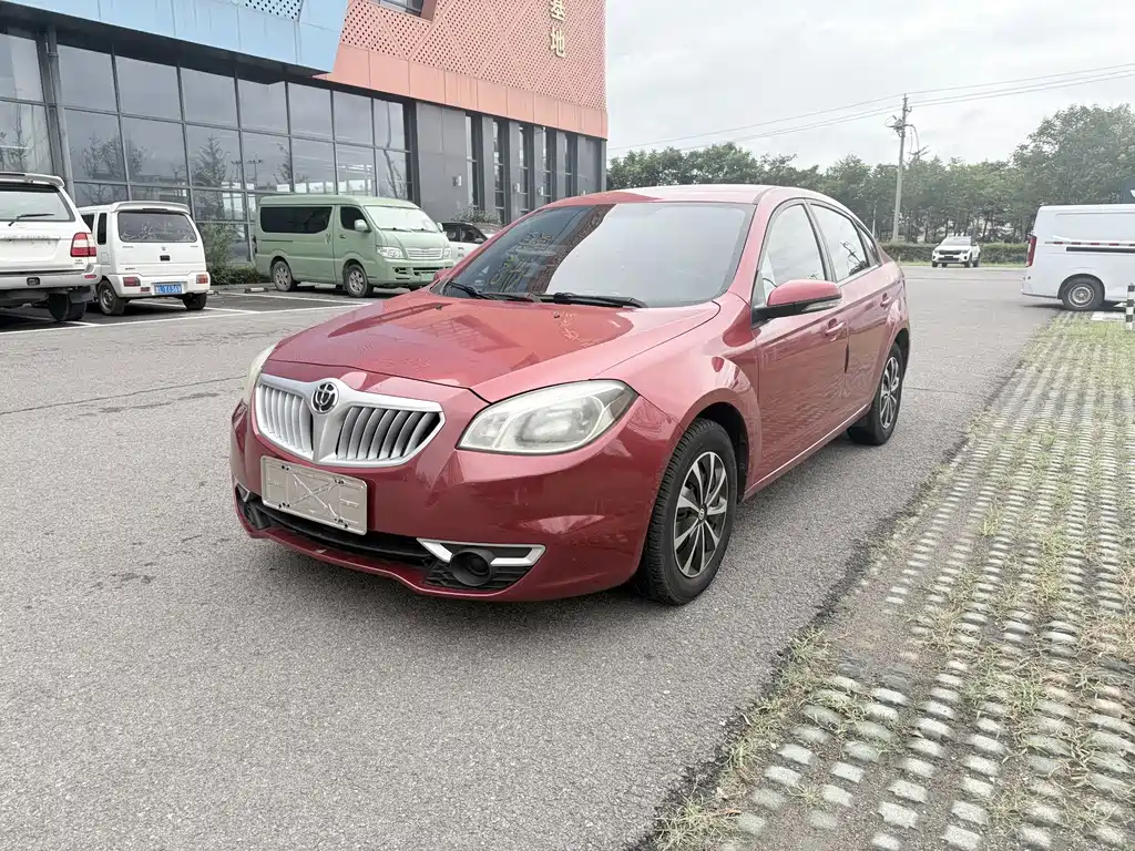 Zhonghua H330