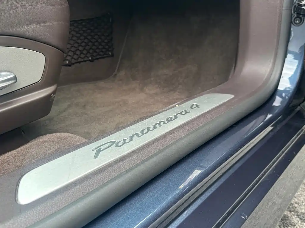 Porsche Panamera — миниатюра 27