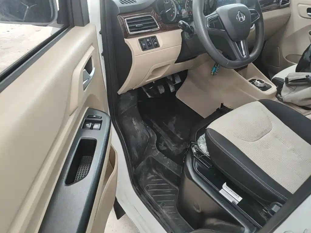 Kuayue Kuayue Star V7 EV — миниатюра 16