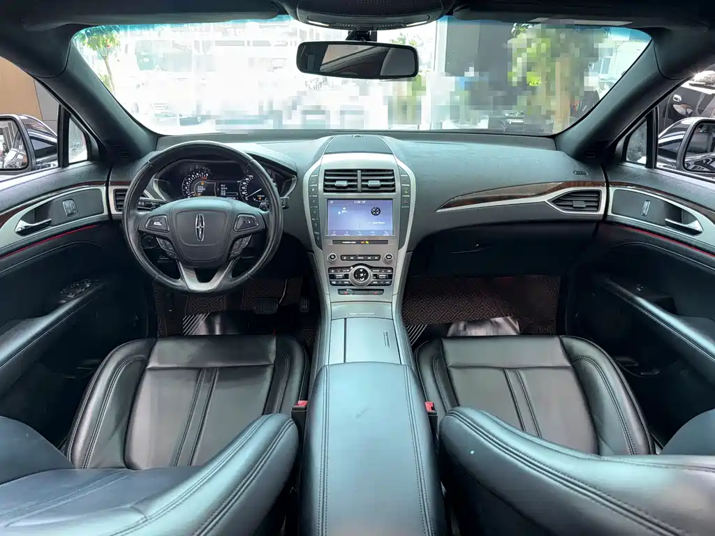 Lincoln MKZ 2020 2.0T Premium
