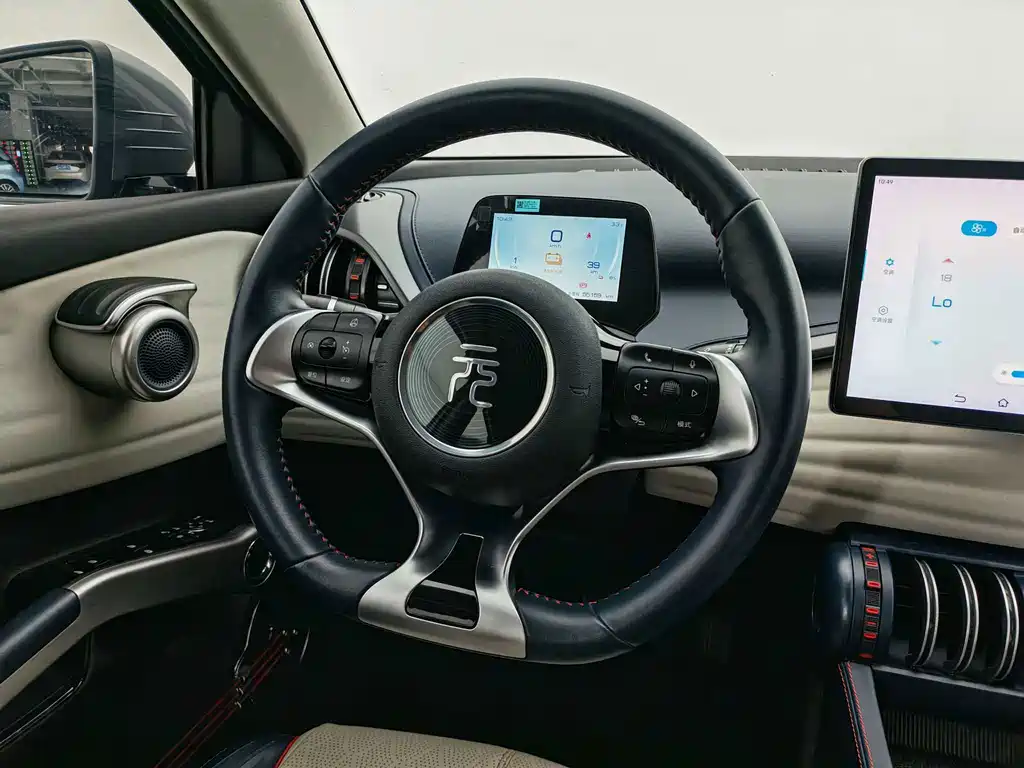 BYD Yuan Plus — миниатюра 14