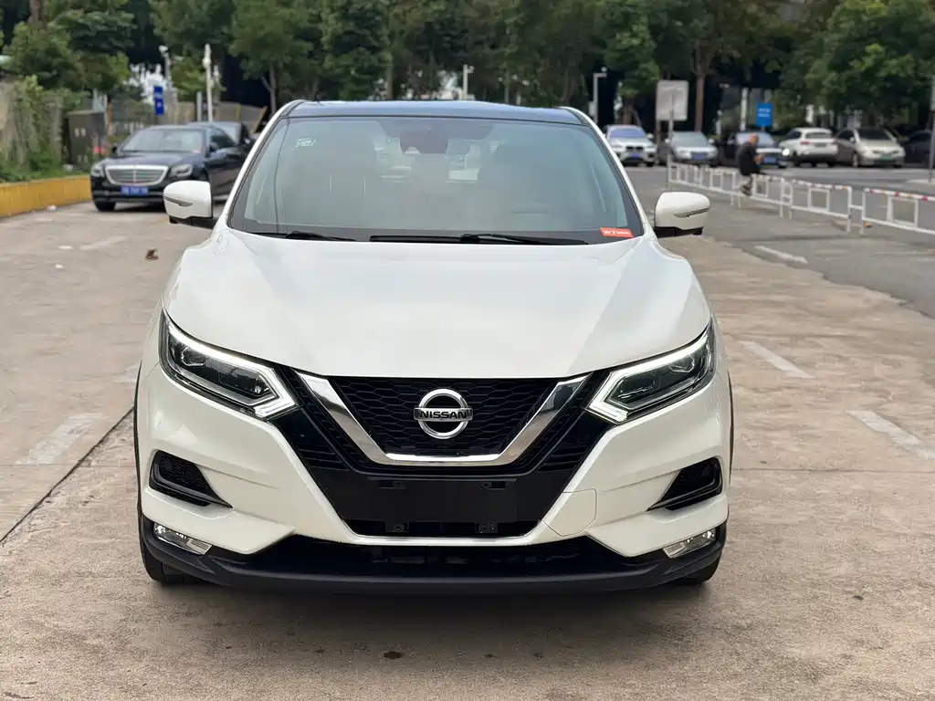 Nissan Qashqai — миниатюра 2