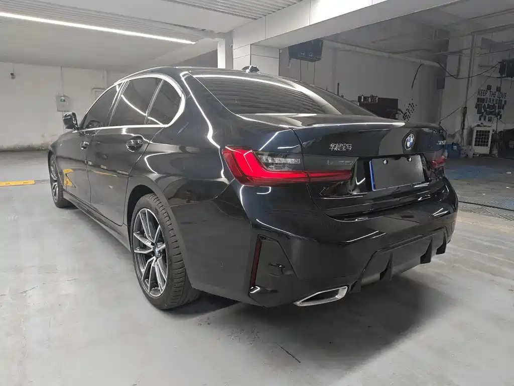 BMW 3 Series — миниатюра 13