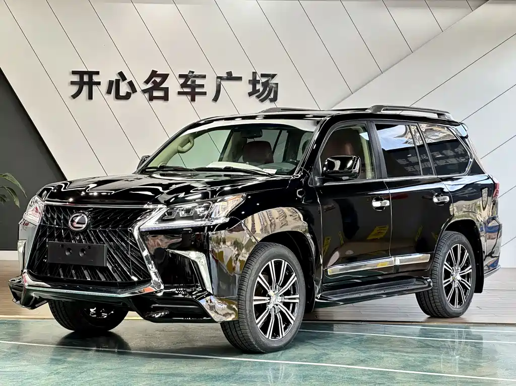 Lexus LX 2011