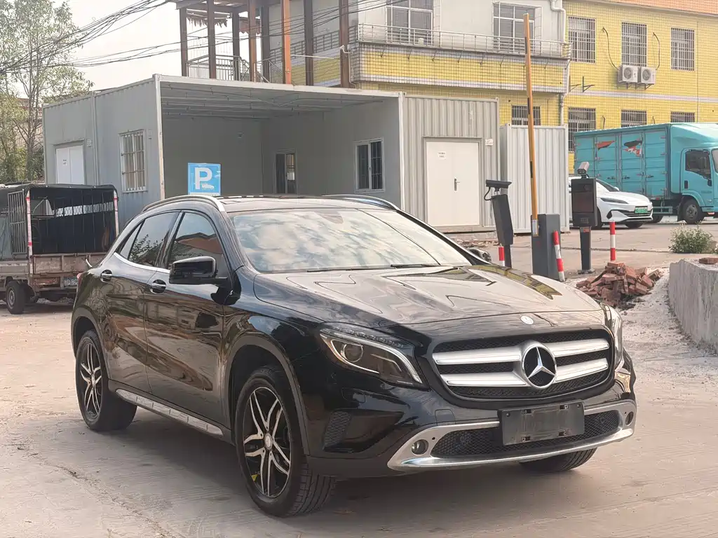 Mercedes-Benz GLA — миниатюра 3