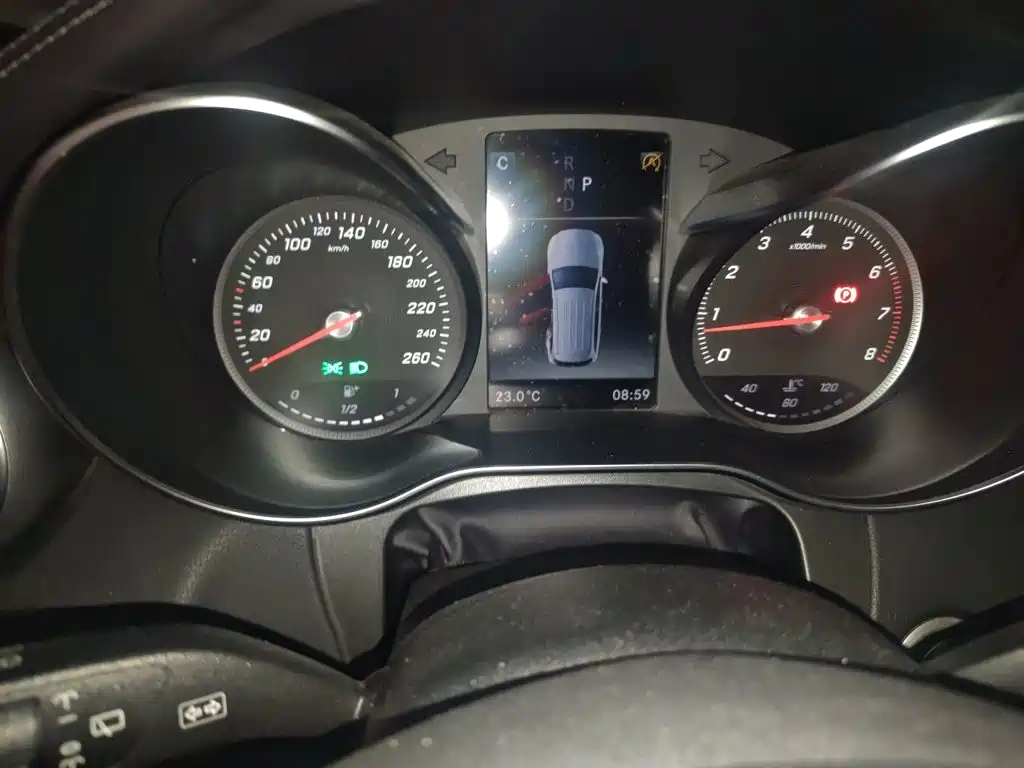 Mercedes-Benz GLC — миниатюра 12