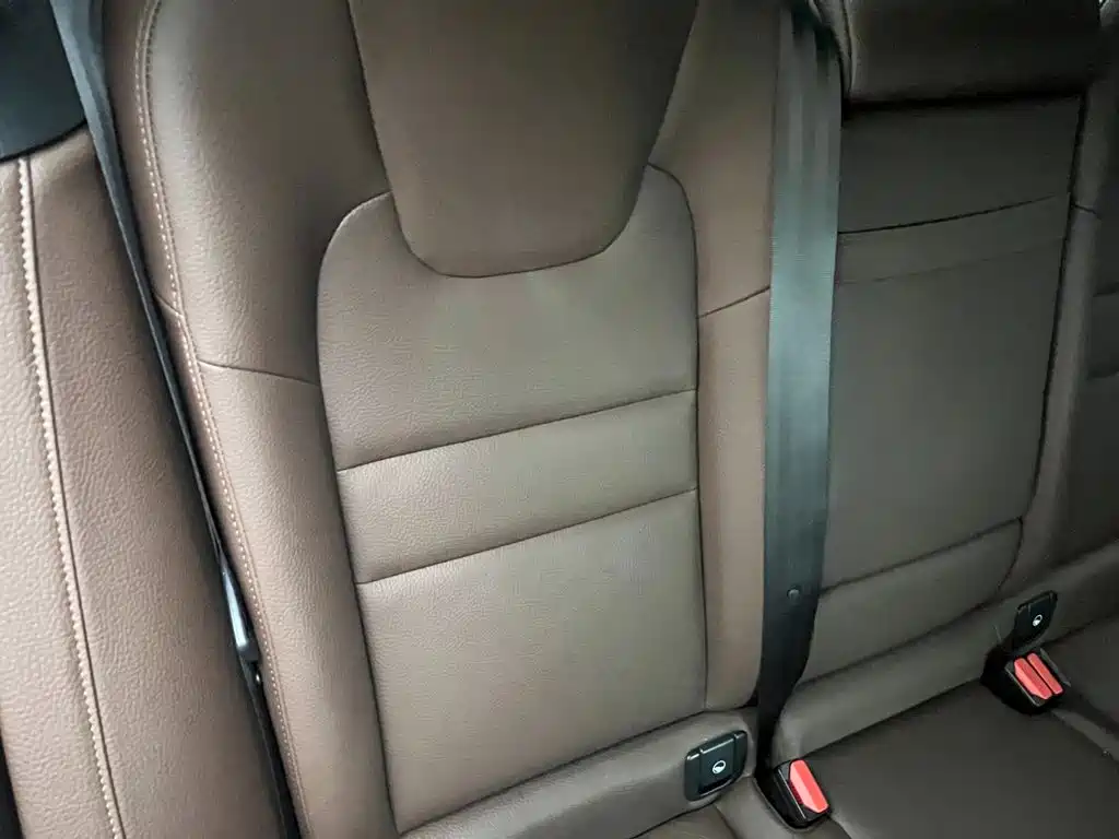 Volvo S60 — миниатюра 19