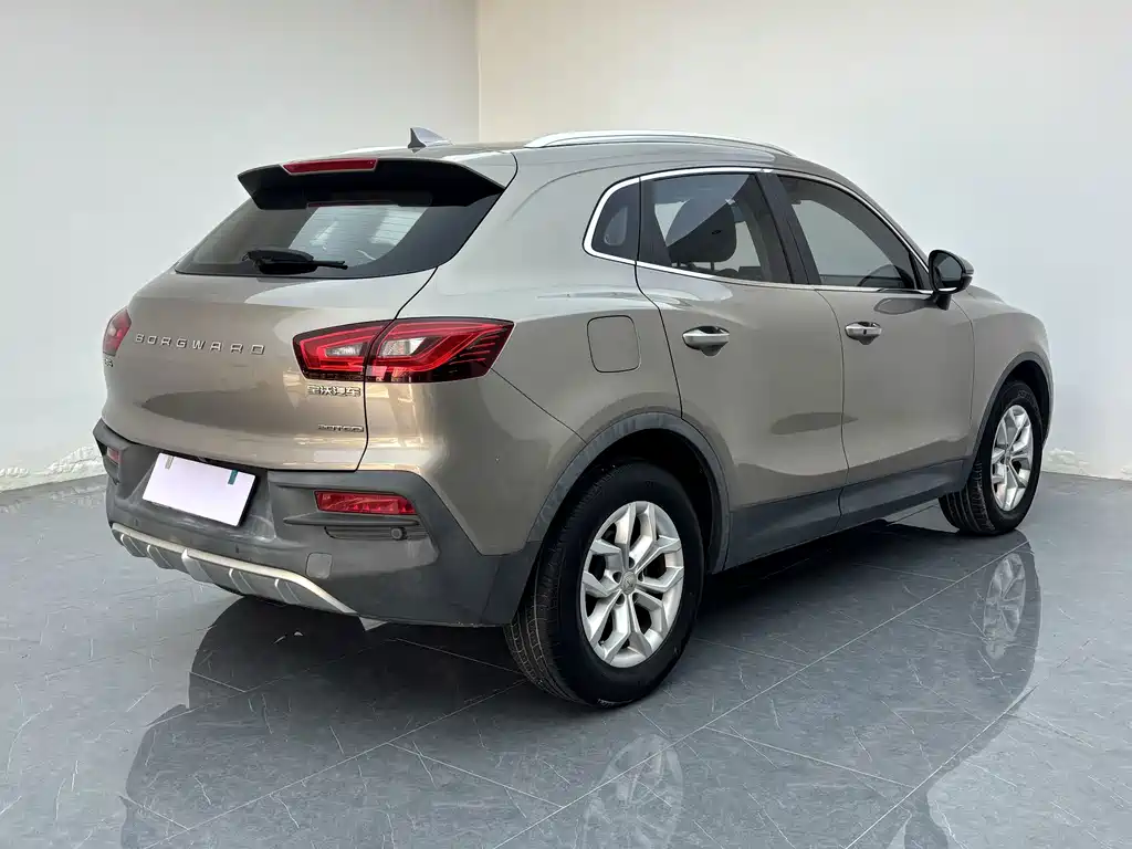 Borgward BX5 — миниатюра 4