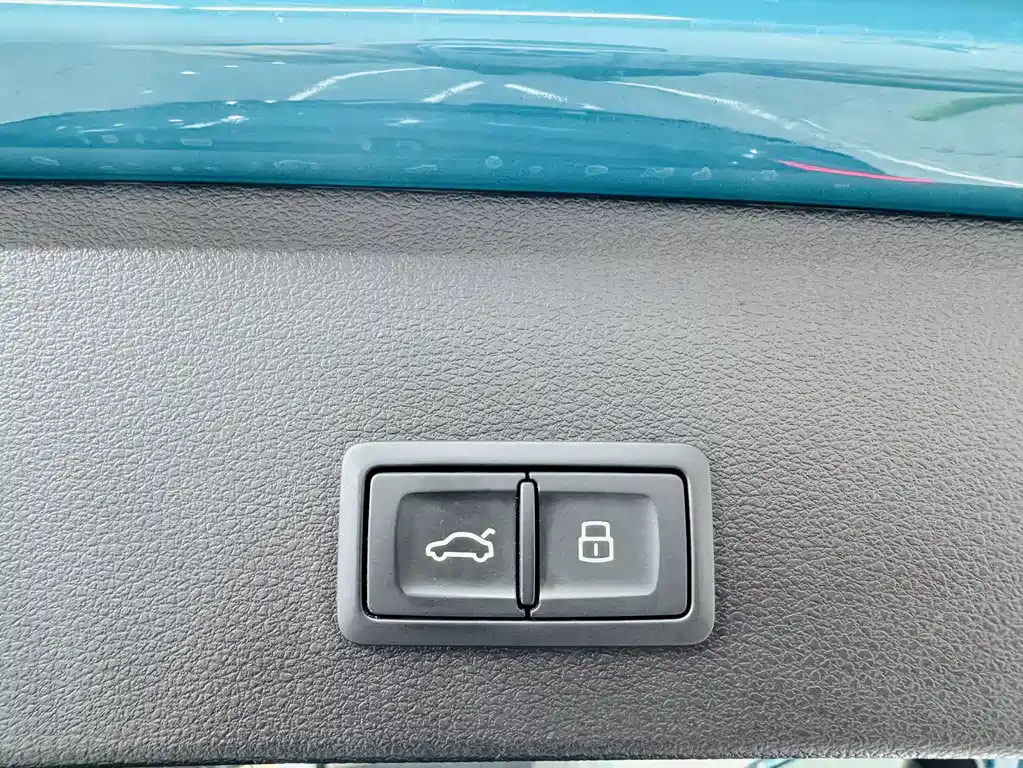Audi Q2L — миниатюра 15