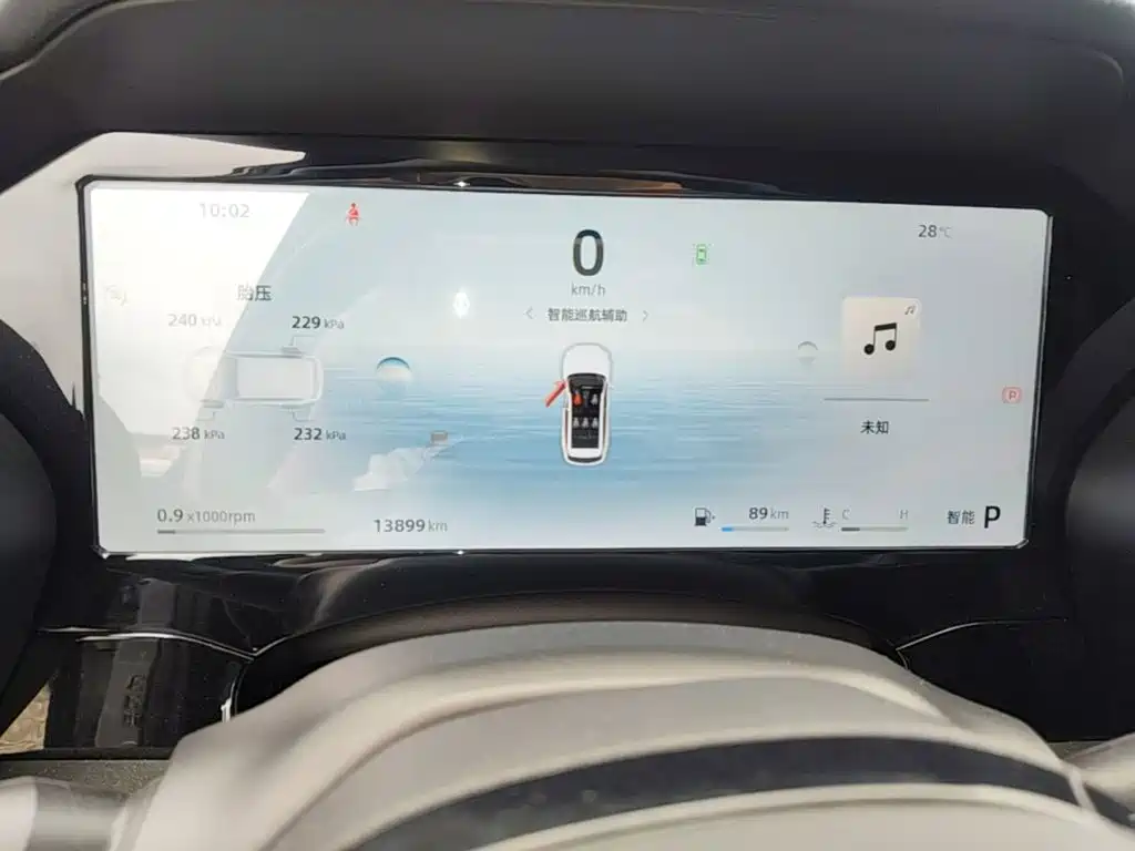 Geely Xingyue L — миниатюра 12