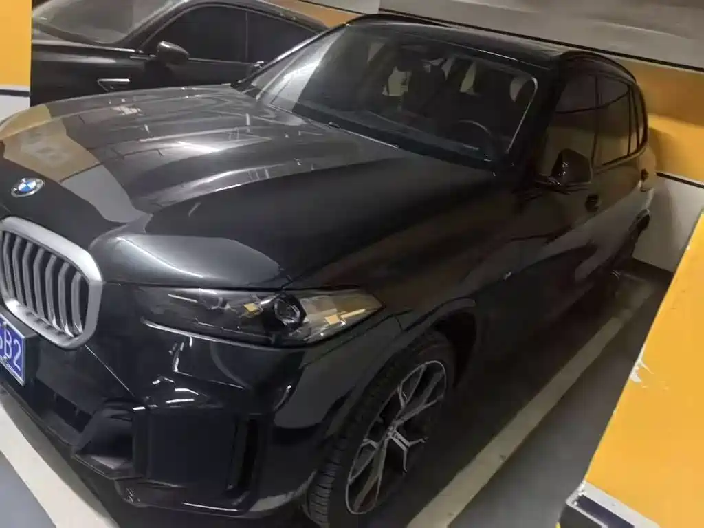 BMW X5 2024
