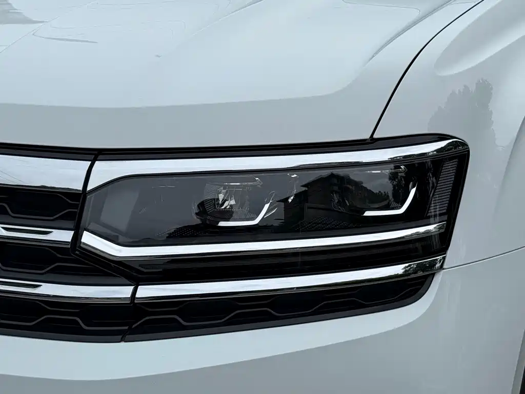 Volkswagen Teramont — миниатюра 4