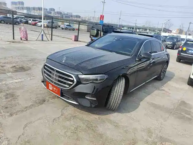 MERCEDES-BENZ E CLASS 2024