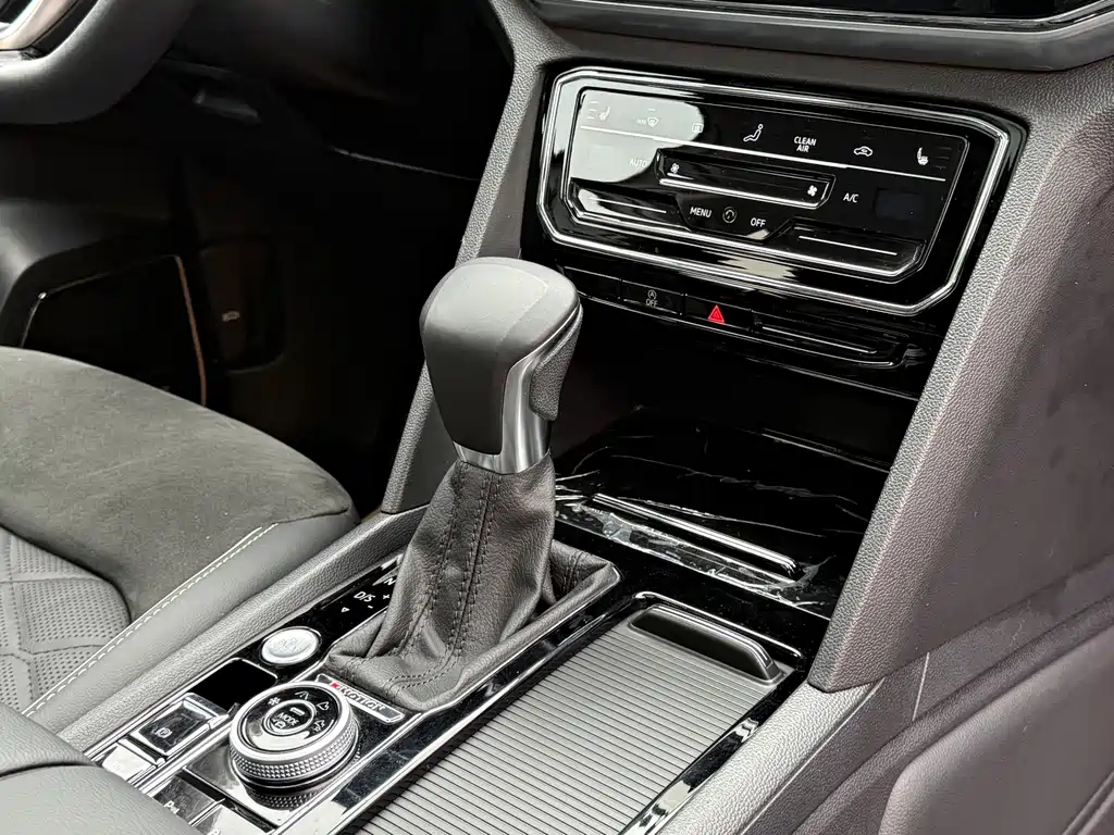Volkswagen Teramont — миниатюра 14