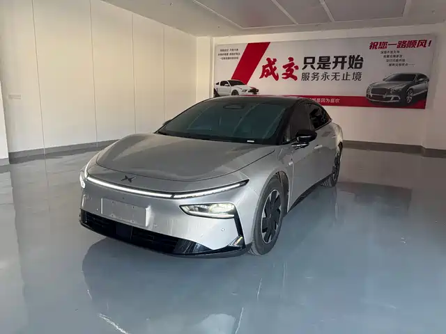 2025 Xpeng P7