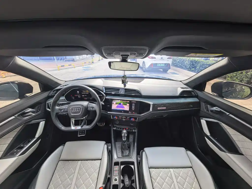 Audi Q3 Sportback — миниатюра 4