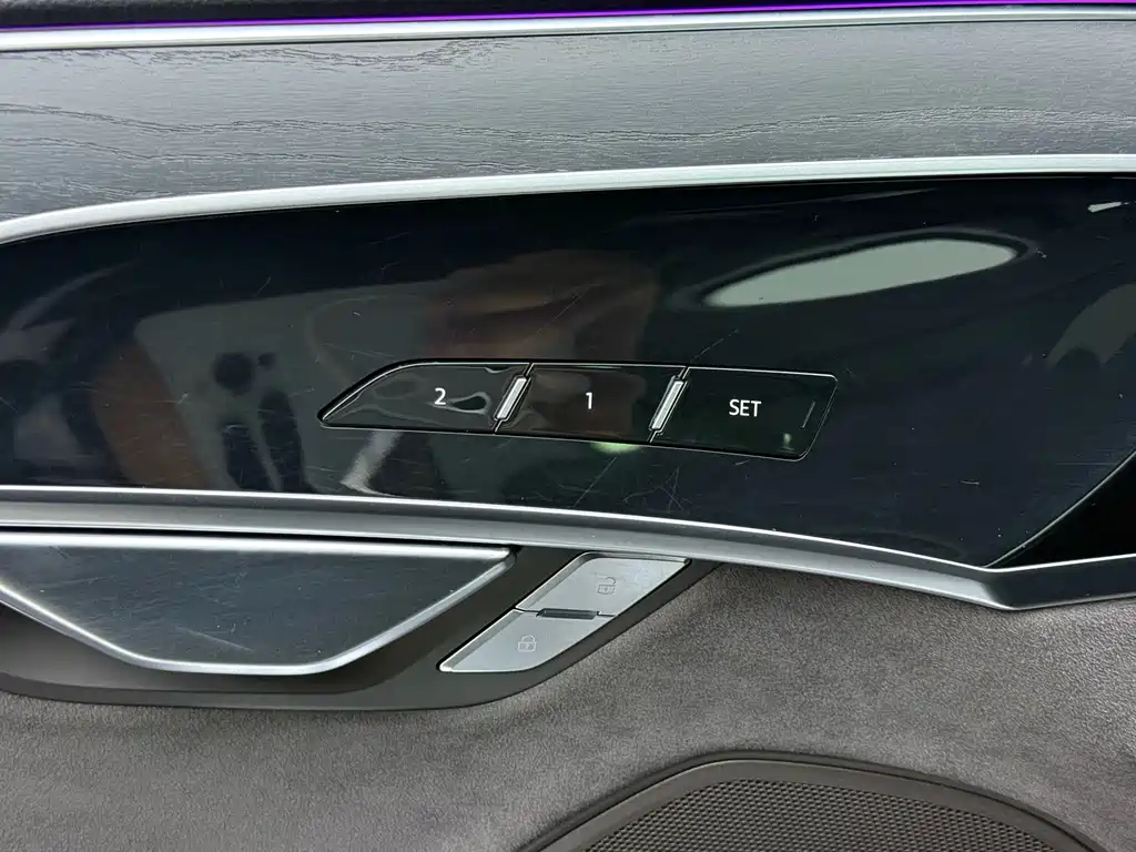 Audi A8 — миниатюра 19