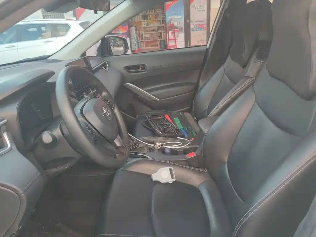 Toyota Corolla Cross — миниатюра 8