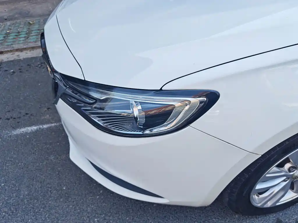 Buick Excelle — миниатюра 17