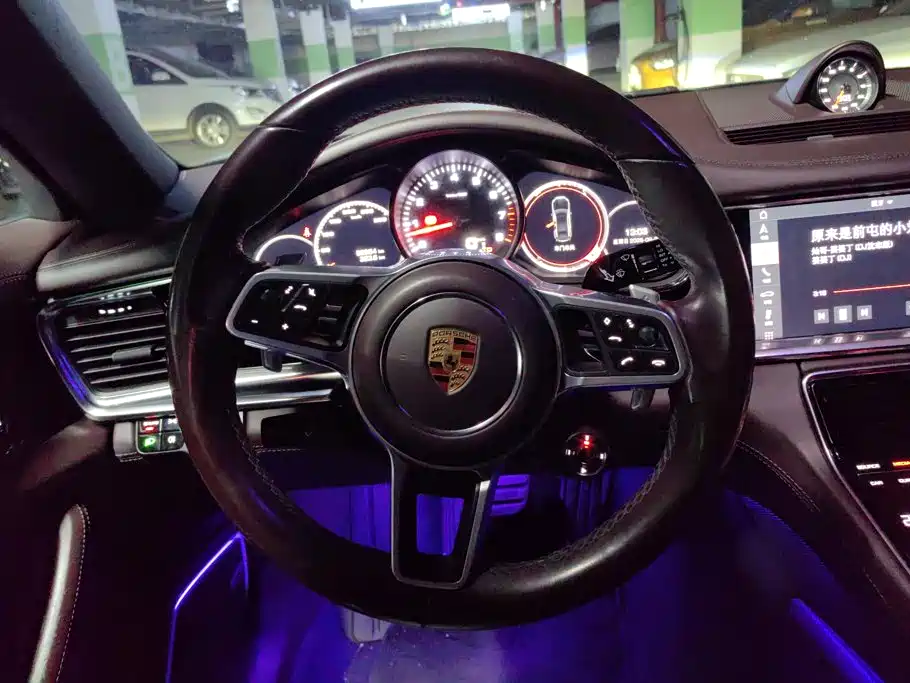 Porsche Panamera — миниатюра 15