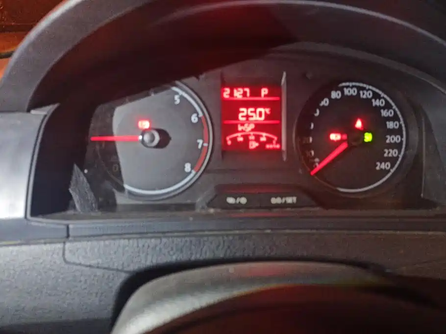 Volkswagen Santana — миниатюра 14