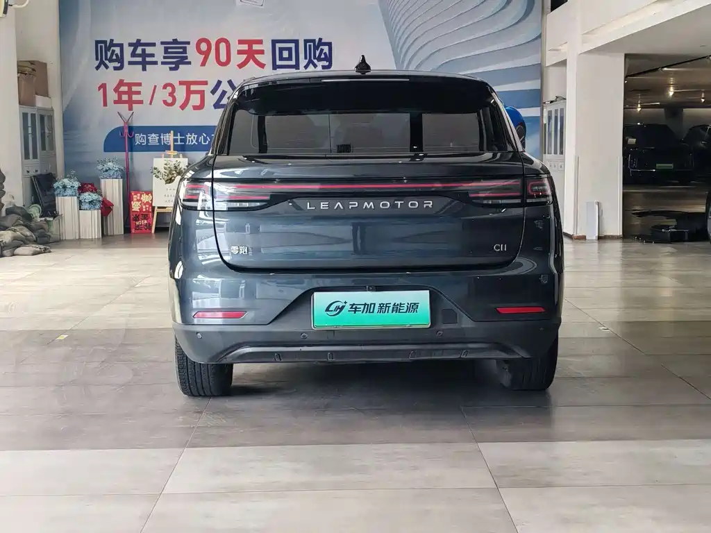 Leapmotor Leapmotor C11 — миниатюра 8