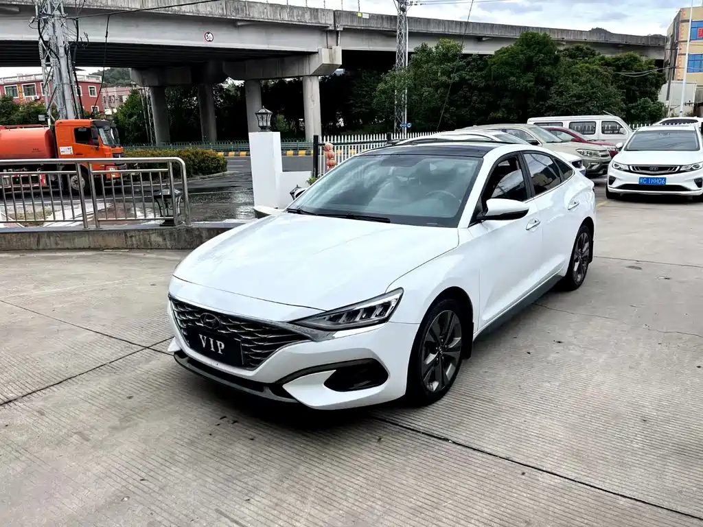 Hyundai Fista