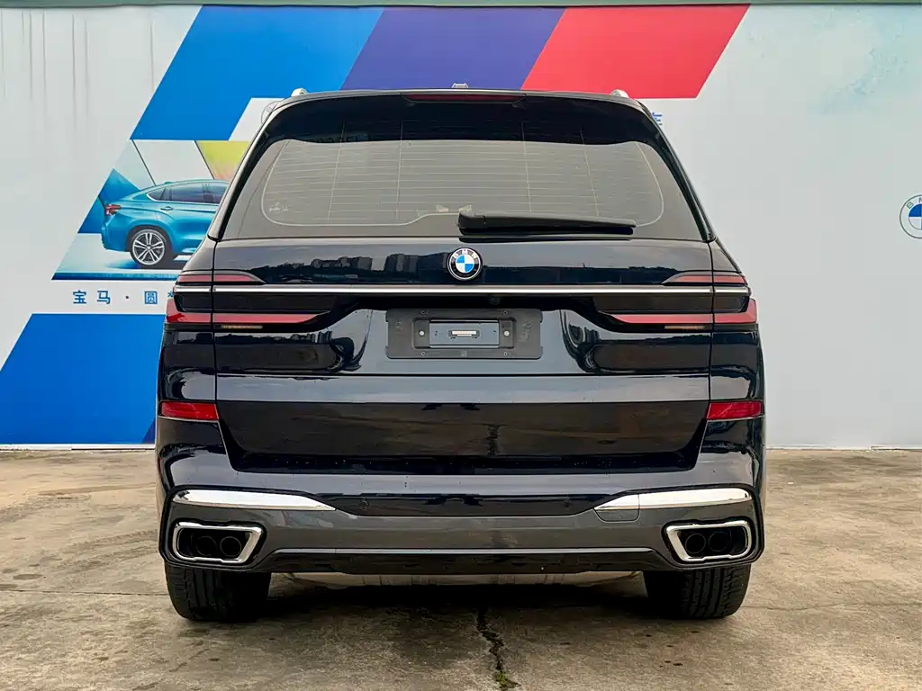 BMW X7 — миниатюра 6