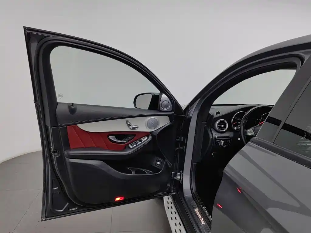 Mercedes-Benz GLC Coupe — миниатюра 8