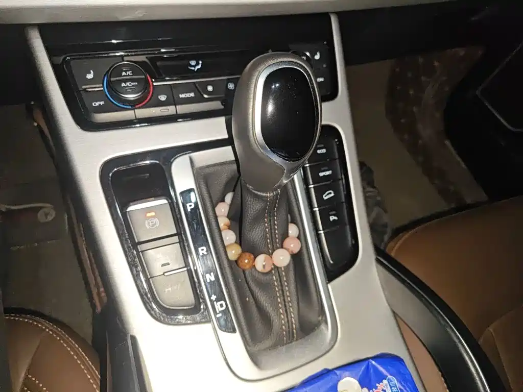 Geely Boyue — миниатюра 15