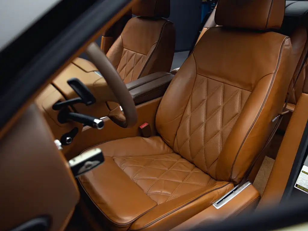 Bentley Flying Spur — миниатюра 11