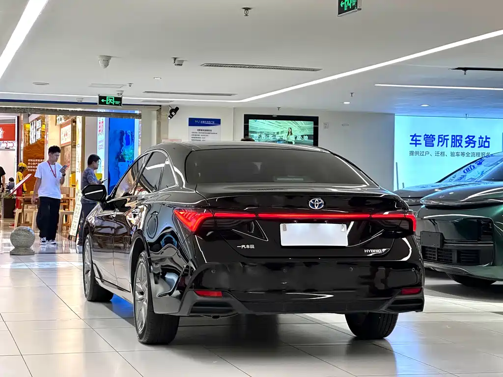 Toyota Avalon 2019 2.5L Luxury V